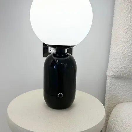 Mia 201 *
